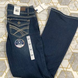 WallFlower bootcut jeans. Never worn